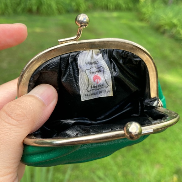 Vintage Genuine Leather Made in Italy Green Kiss Style Clasp Coin Purse Bag - Picture 7 of 9